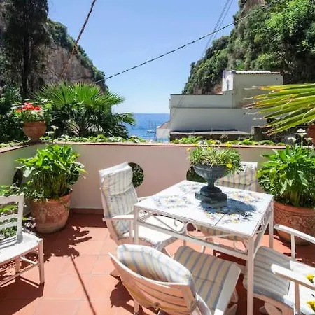 Michelina Villa Praiano